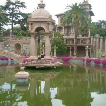 Casa Con Vista Stupenda Sul Mare Imperia