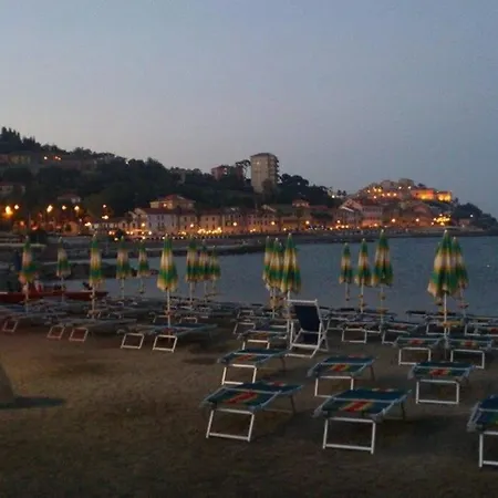 Casa Con Vista Stupenda Sul Mare * Imperia