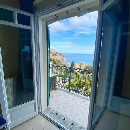Casa Con Vista Stupenda Sul Mare * Imperia