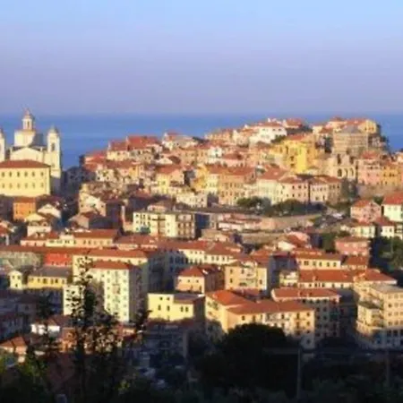 Casa Con Vista Stupenda Sul Mare