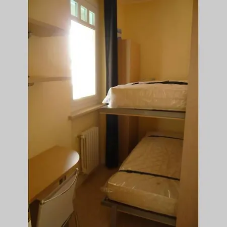 Casa Con Vista Stupenda Sul Mare Imperia